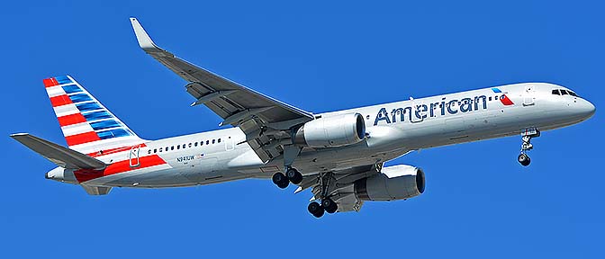 American Boeing 757-2B7 N941UW, Phoenix Sky Harbor, November 7, 2016